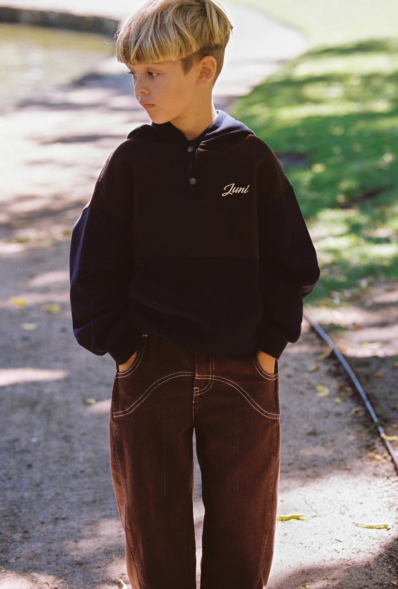 Dylan Barrel Leg Jean Cocoa