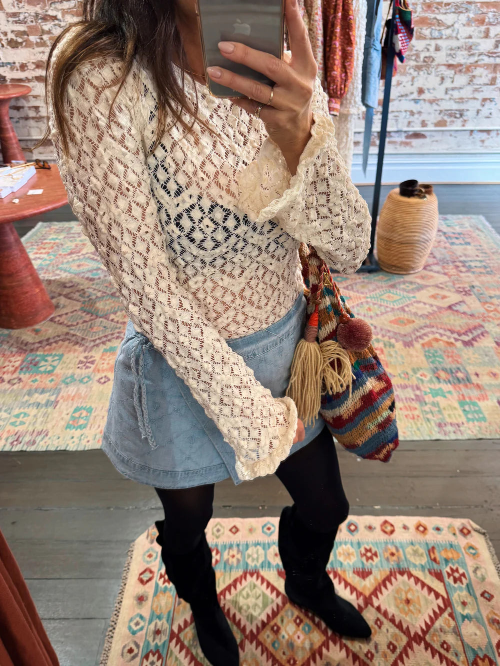 Chablis Cloque Lace Top