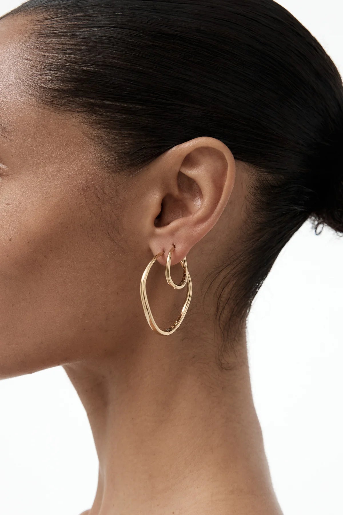 Nina Gordon Momento Large Hoops Gold