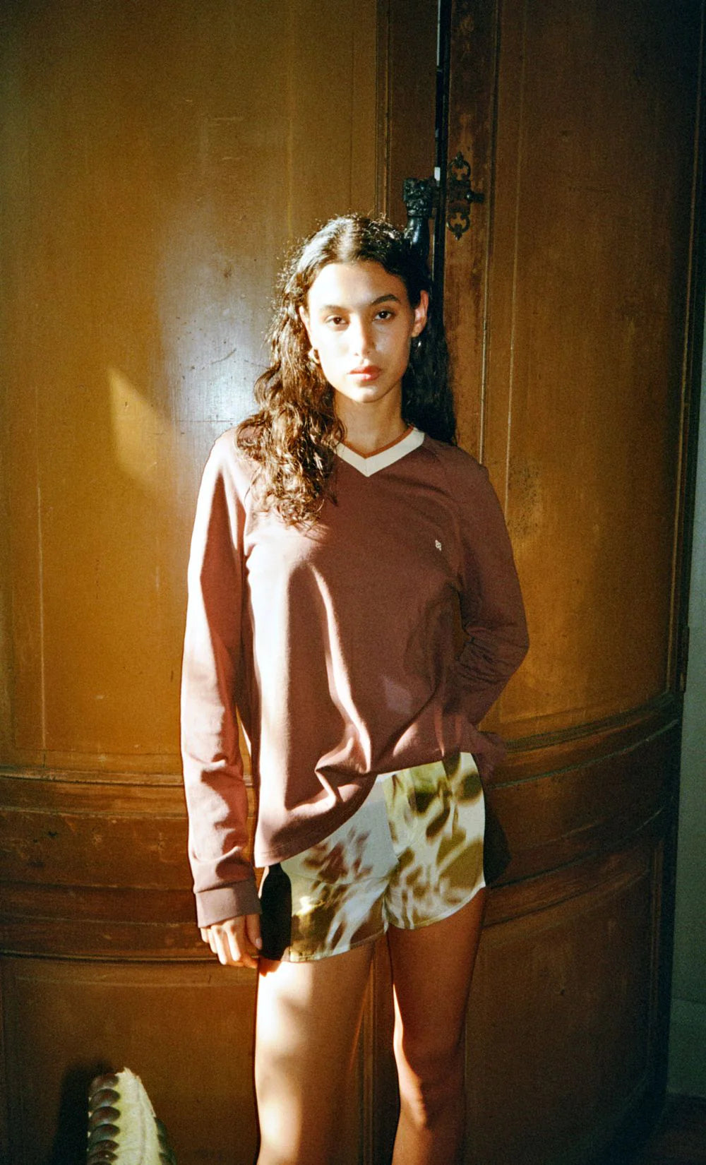 Varsity Long Sleeve Tee Chocolate