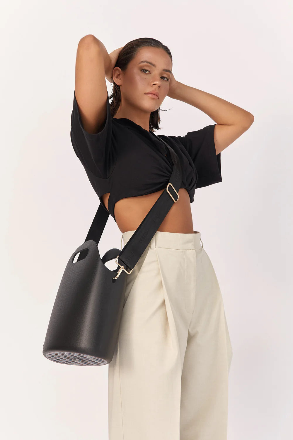 Shoulder Strap Black Gold Mono