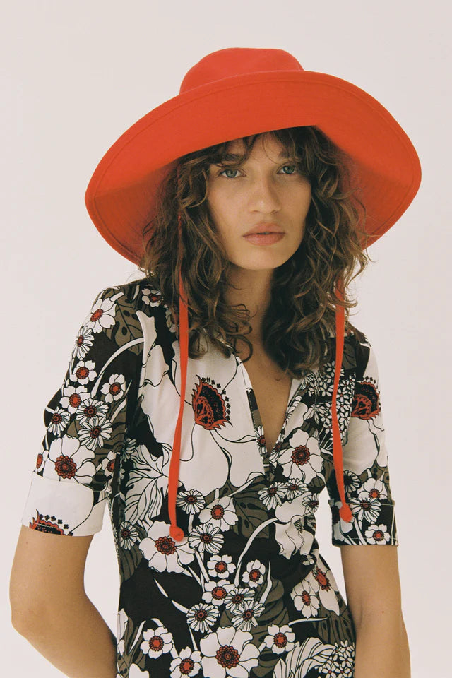 Holiday Bucket Flame