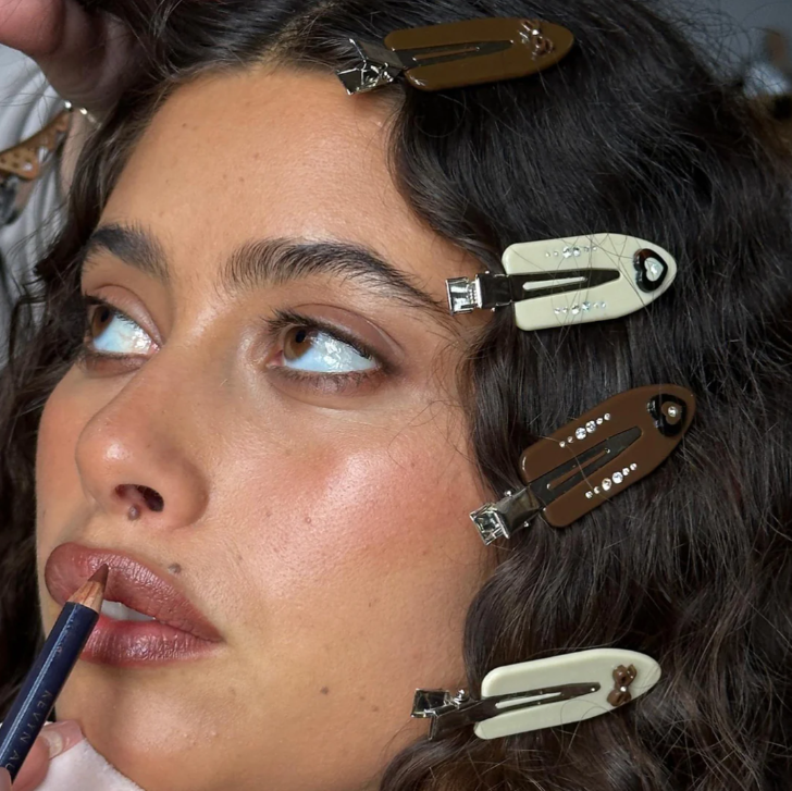 Popstar Clips Hazelnut Hug