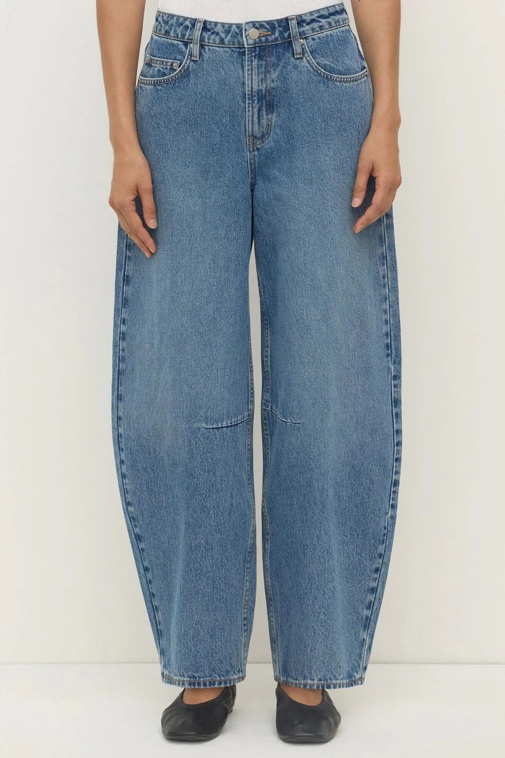High Rise Barrel Jean Classic Blue