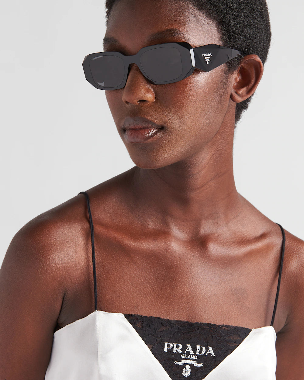 Prada Scultoreo Sunglasses Black 0PR 17WSF