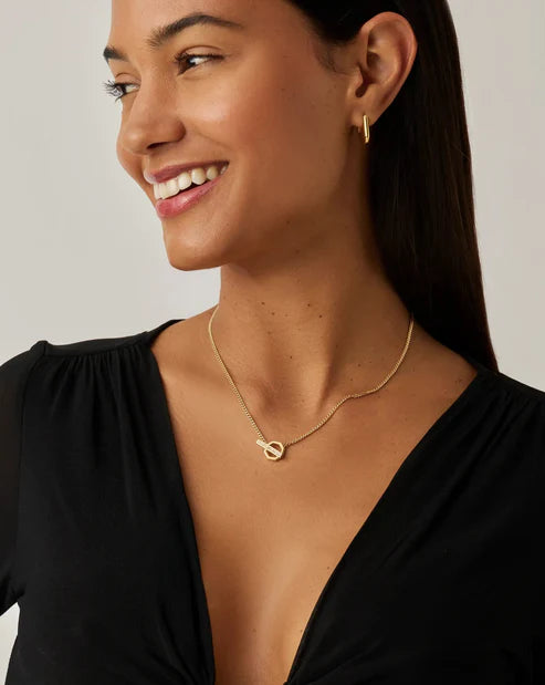 Lucy William T-Bar Hex Pendant Necklace Gold