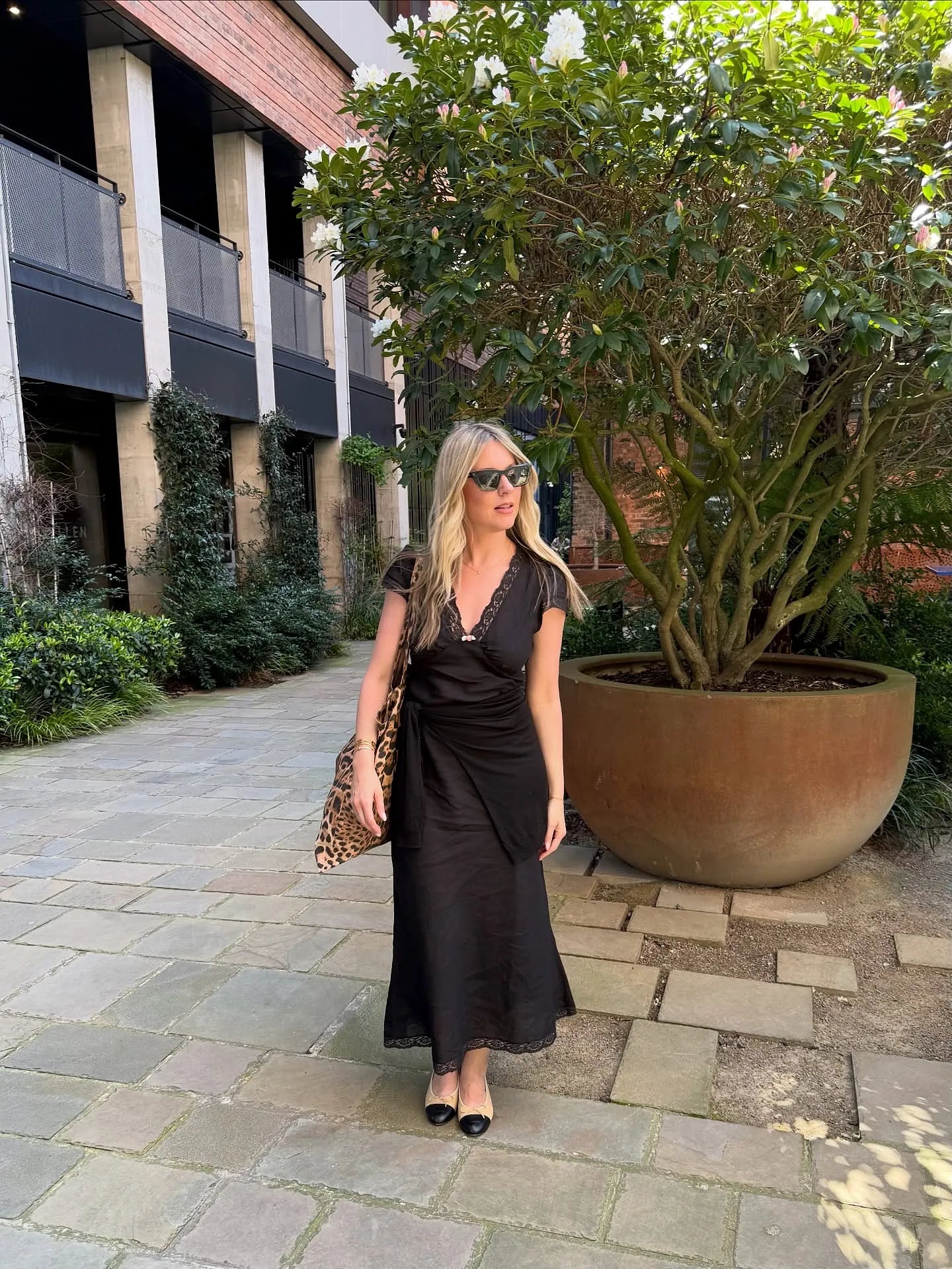 Clarice Linen Midi Dress Black