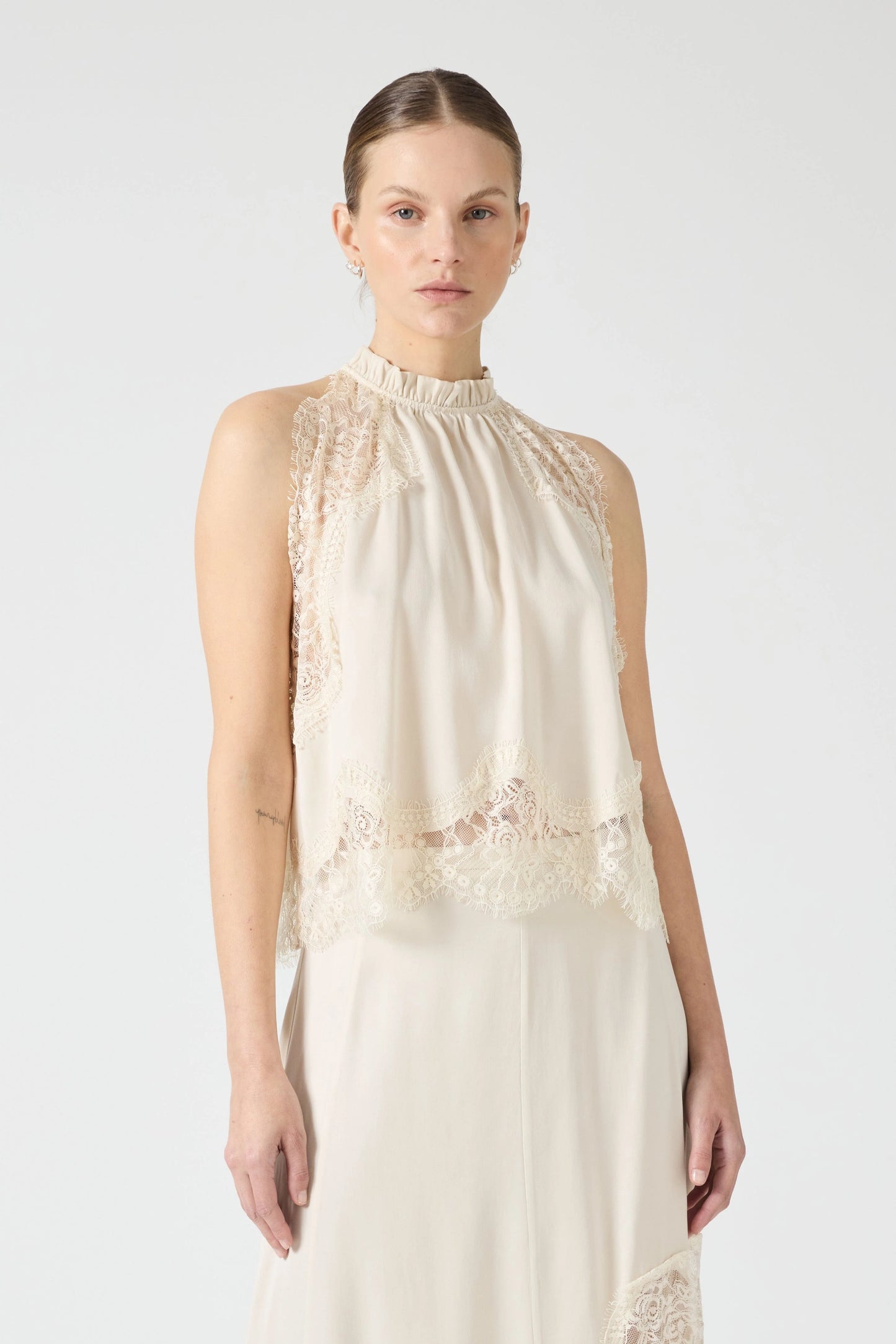 Vision Lace Top Buttercream