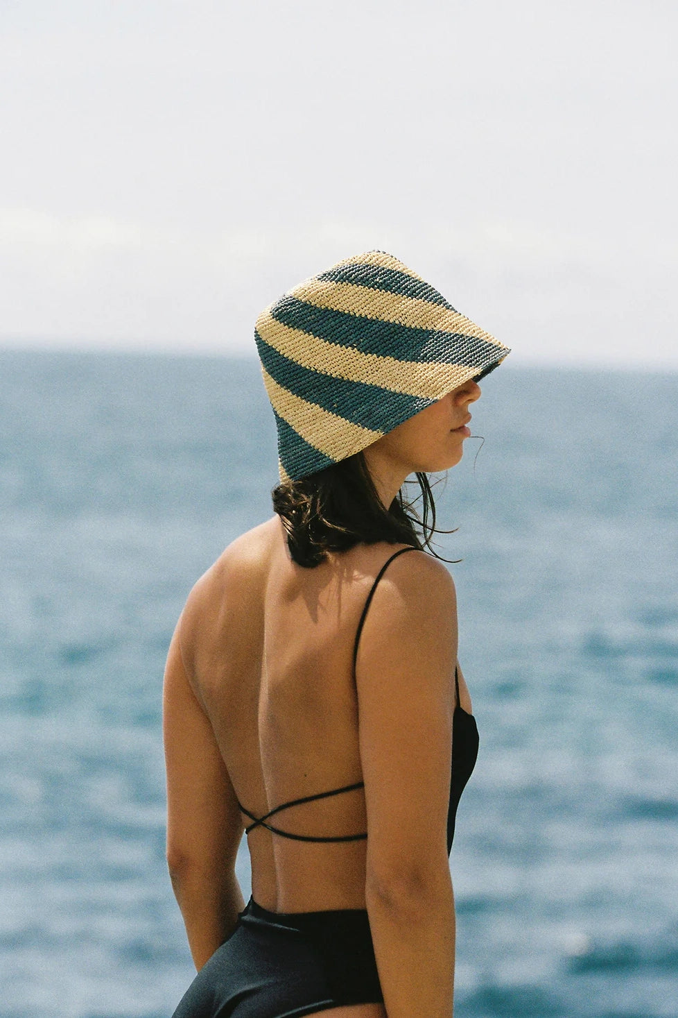 Cyla Bucket Hat Blue and Cream Spiral