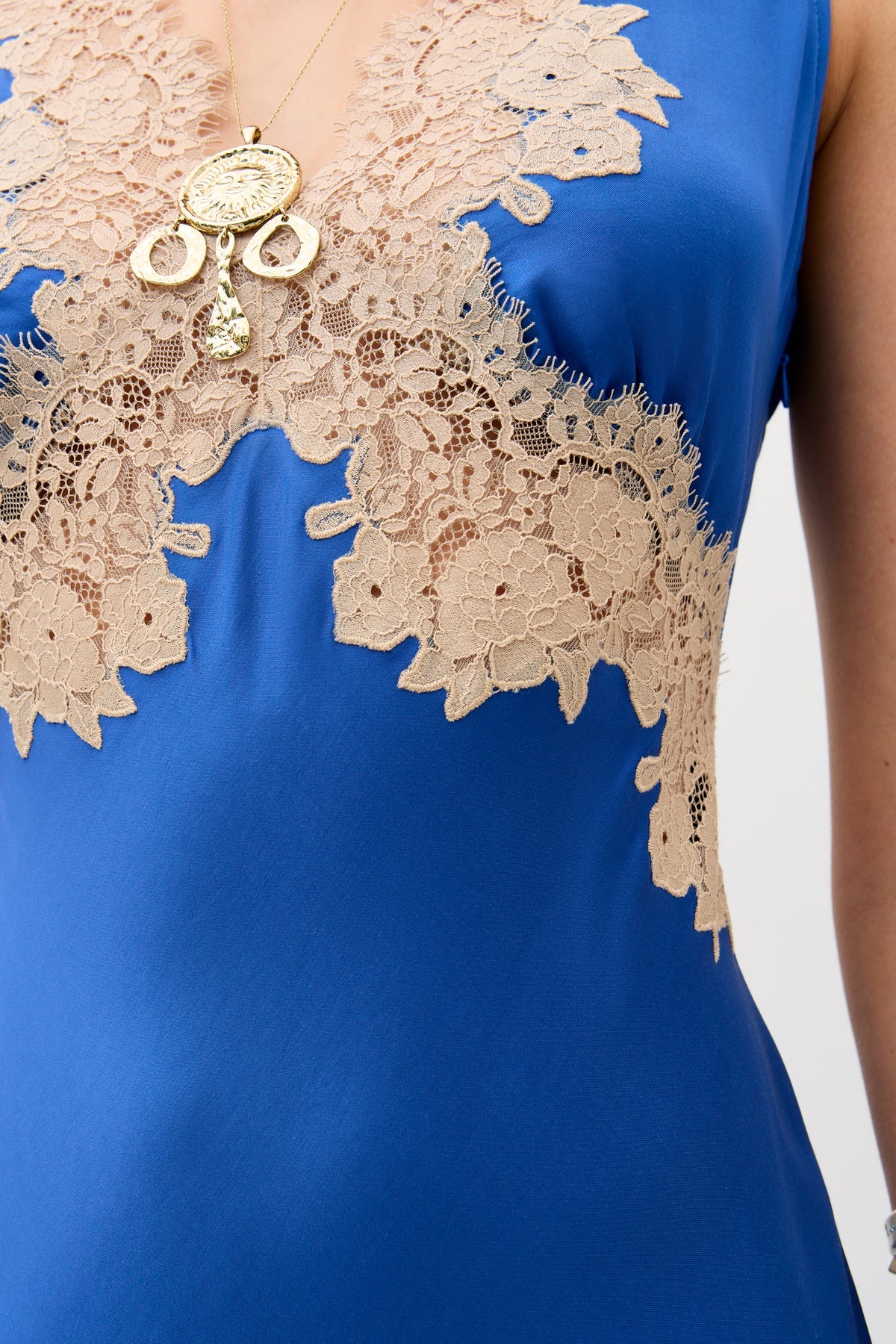 Lysandra Dress Iris Blue