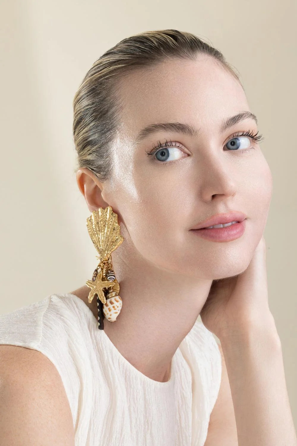 Gas Earrings Shellita Earrings Brown