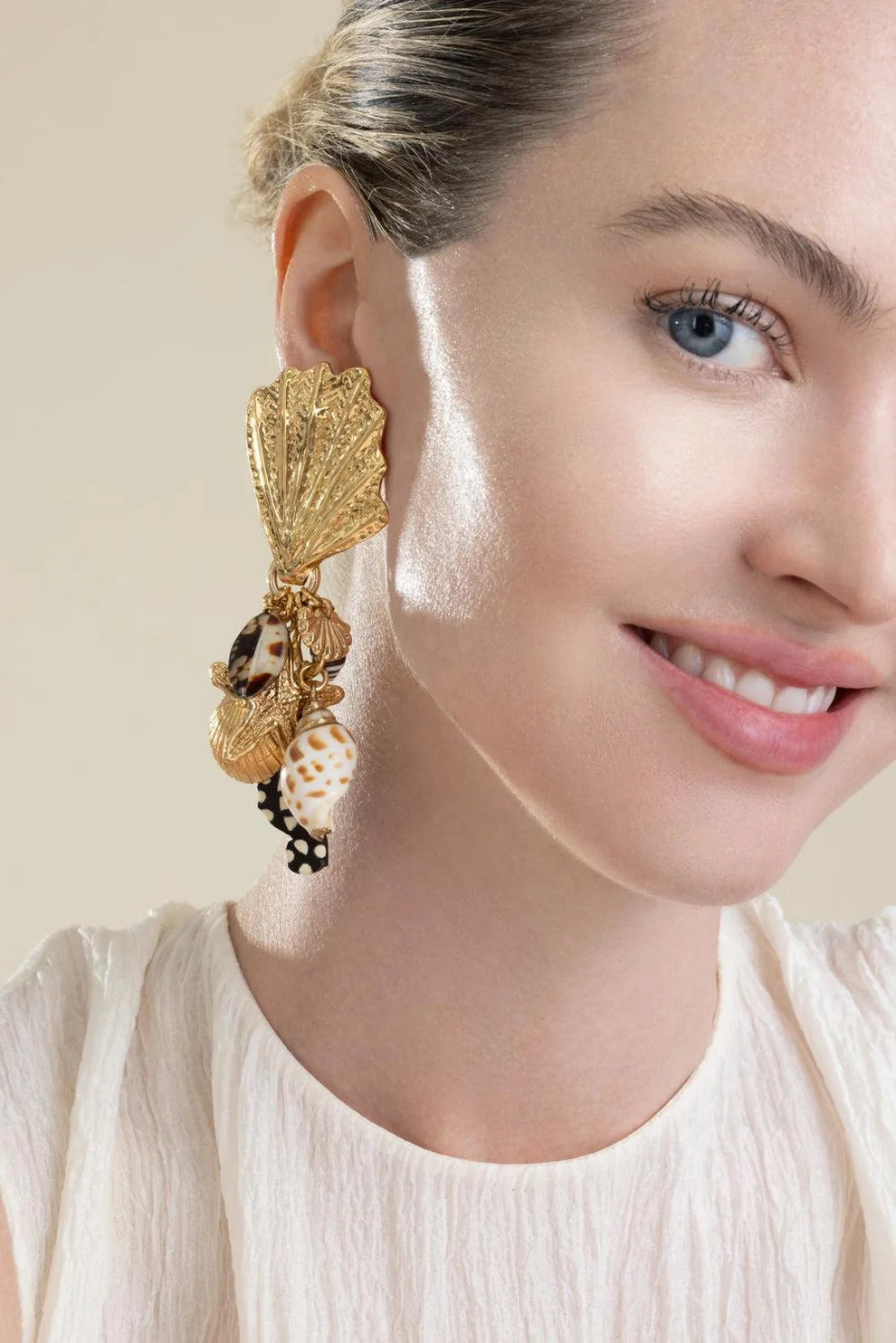 Gas Earrings Shellita Earrings Brown