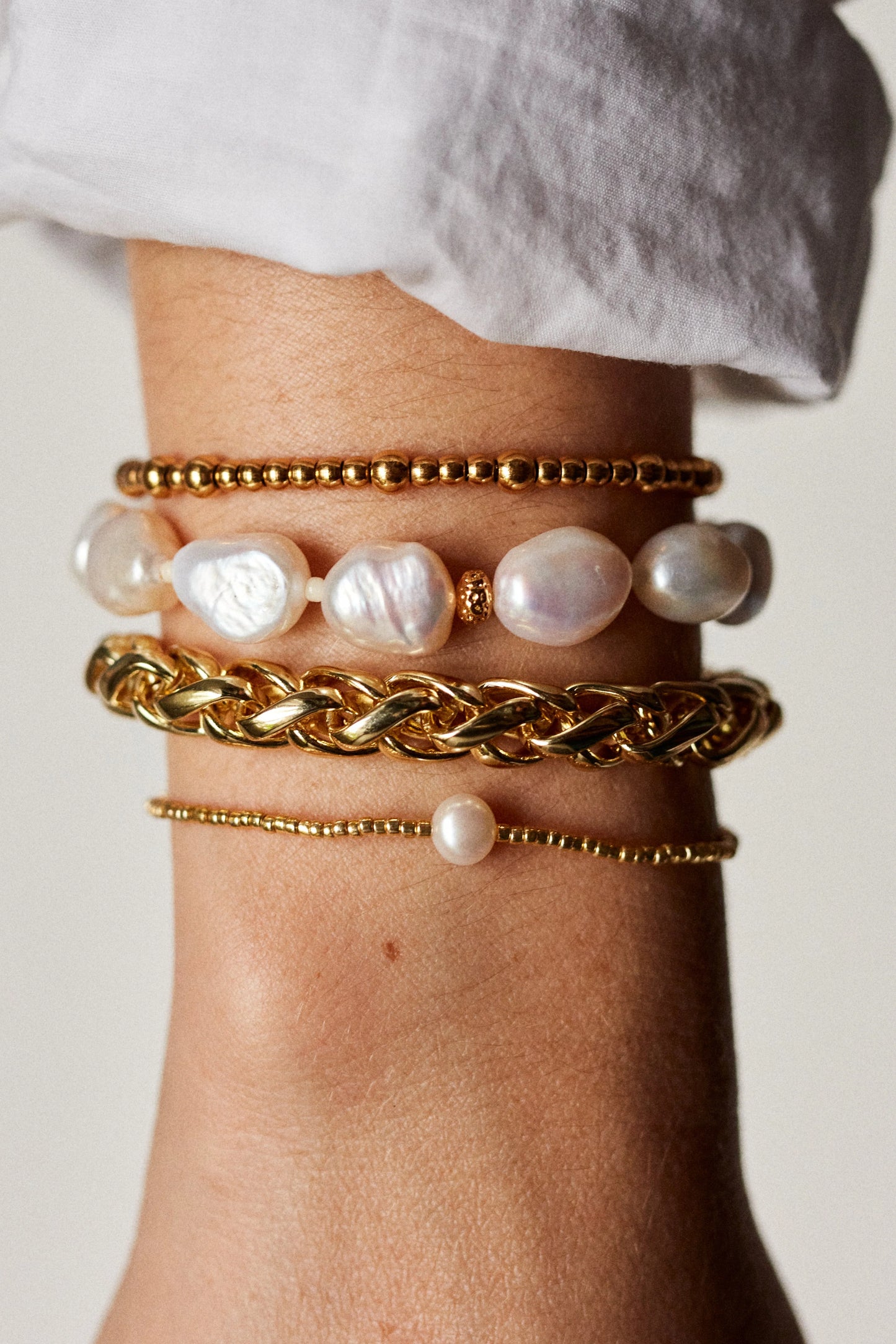 Pearly Bracelet
