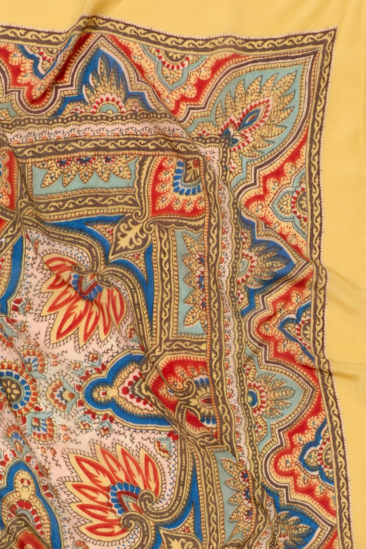 Menno Silk Scarf Paisley Golden