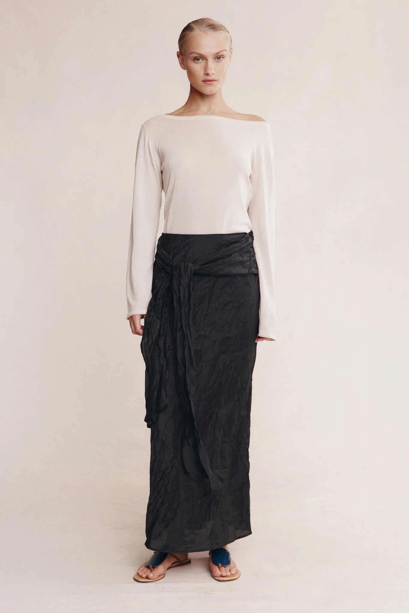 Marle Caster Skirt Black