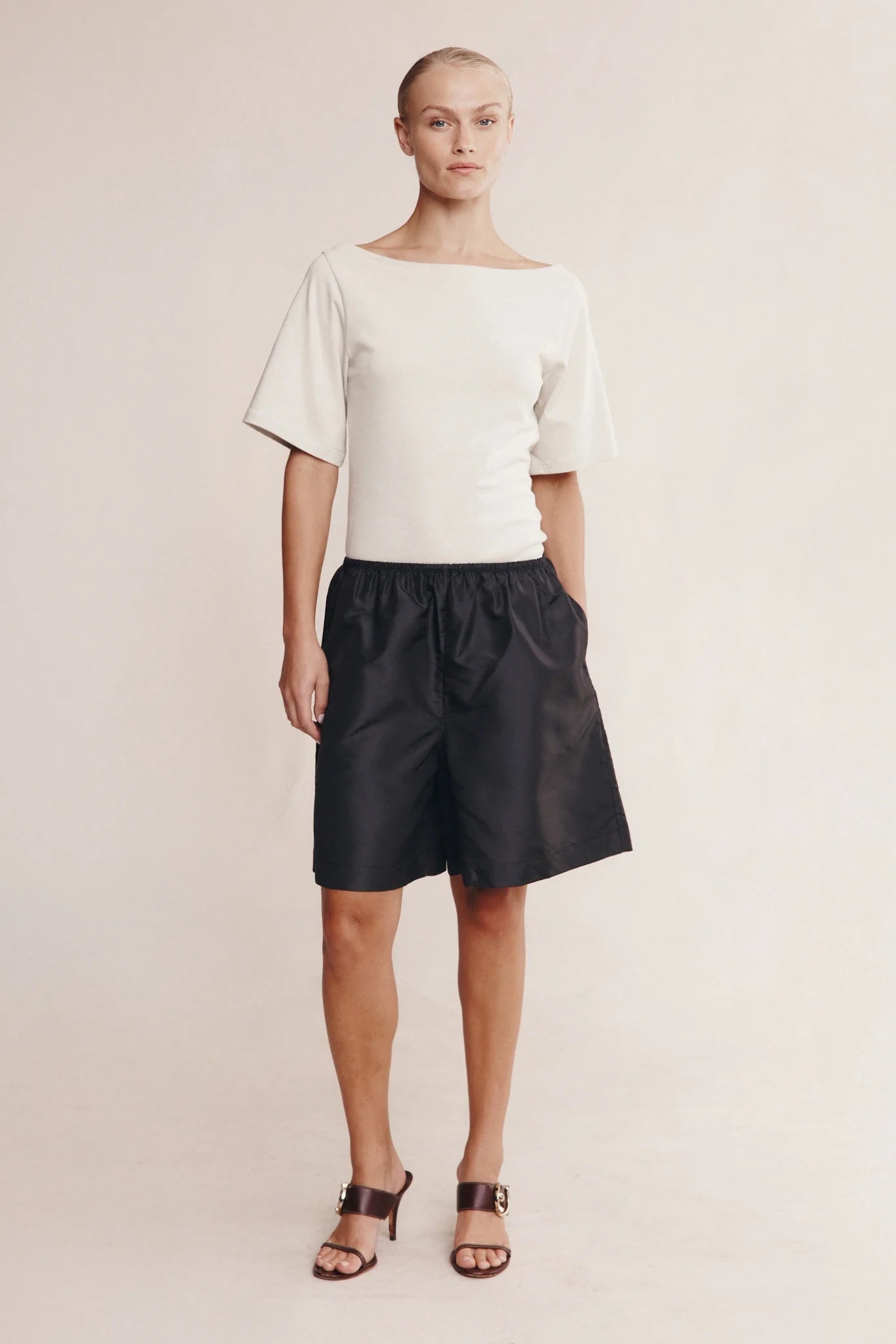 Marle Nara Short Black