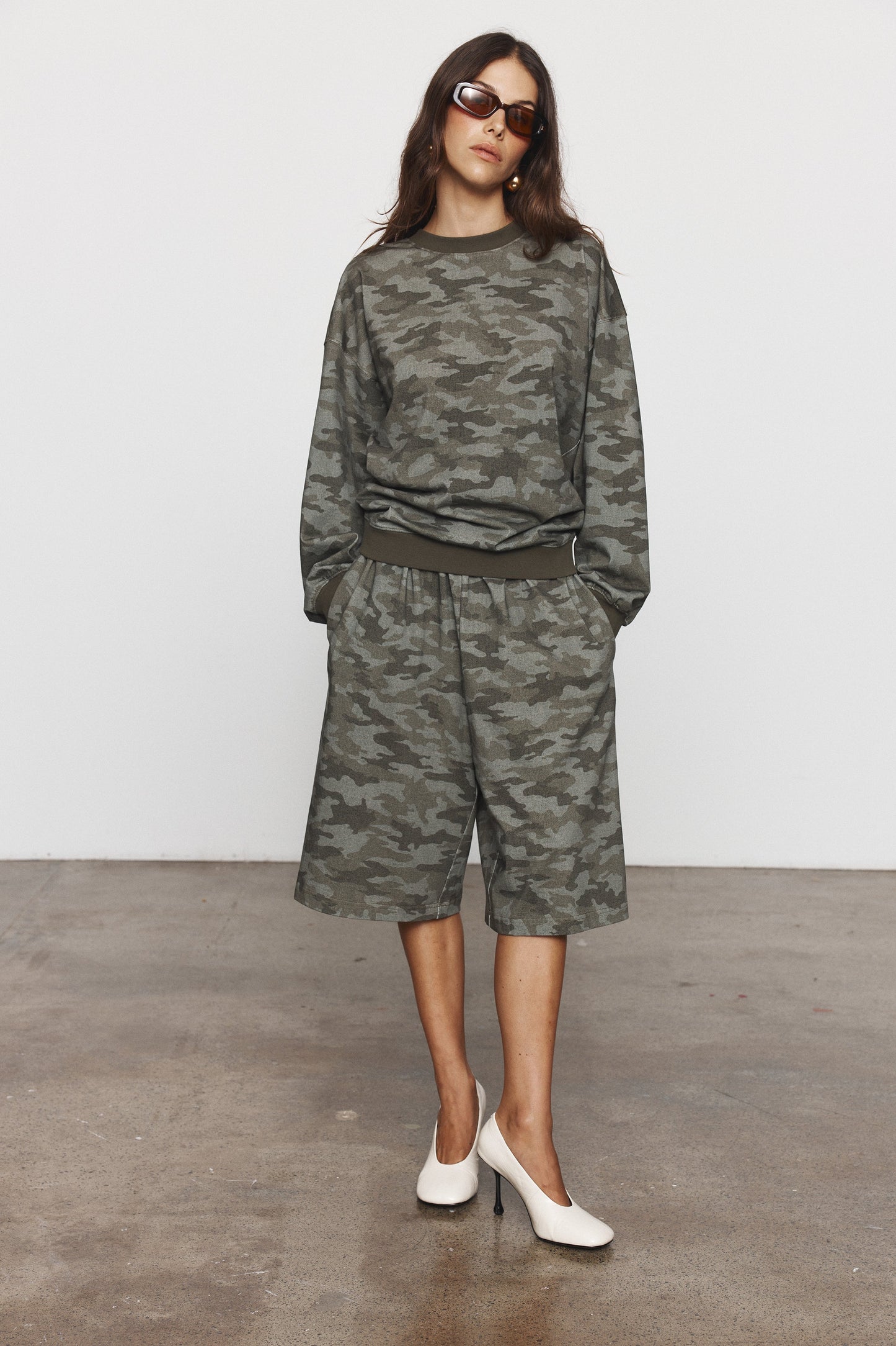 Blanca Indi Shorts Khaki