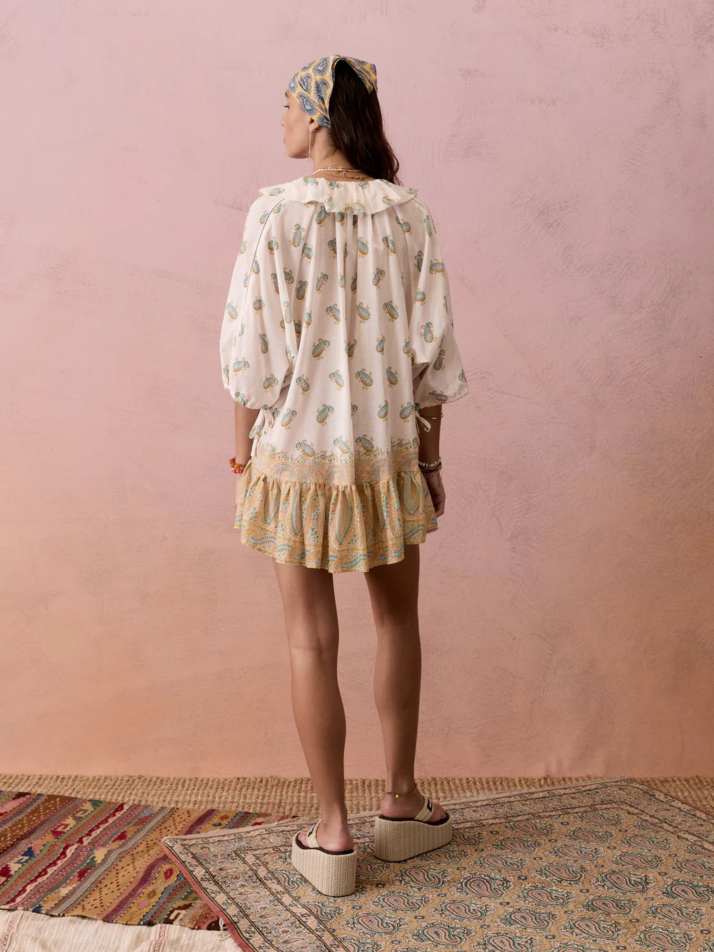 Lucent Minimal Short