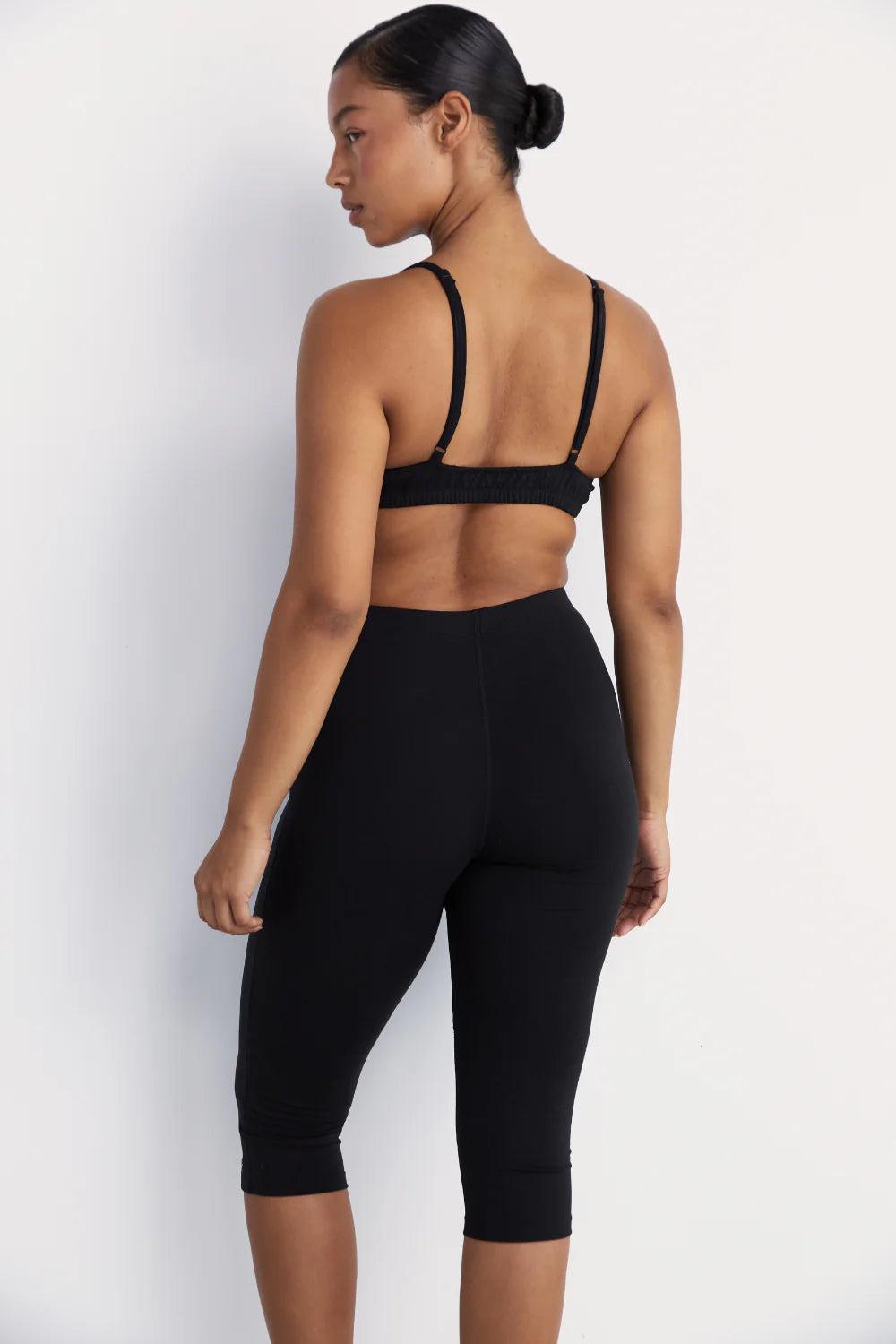 Capri Legging Black Organic Cotton Bamboo