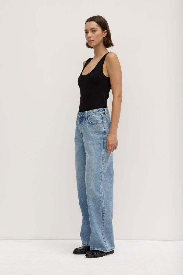 Womens Relaxed Jean Indigo Fade