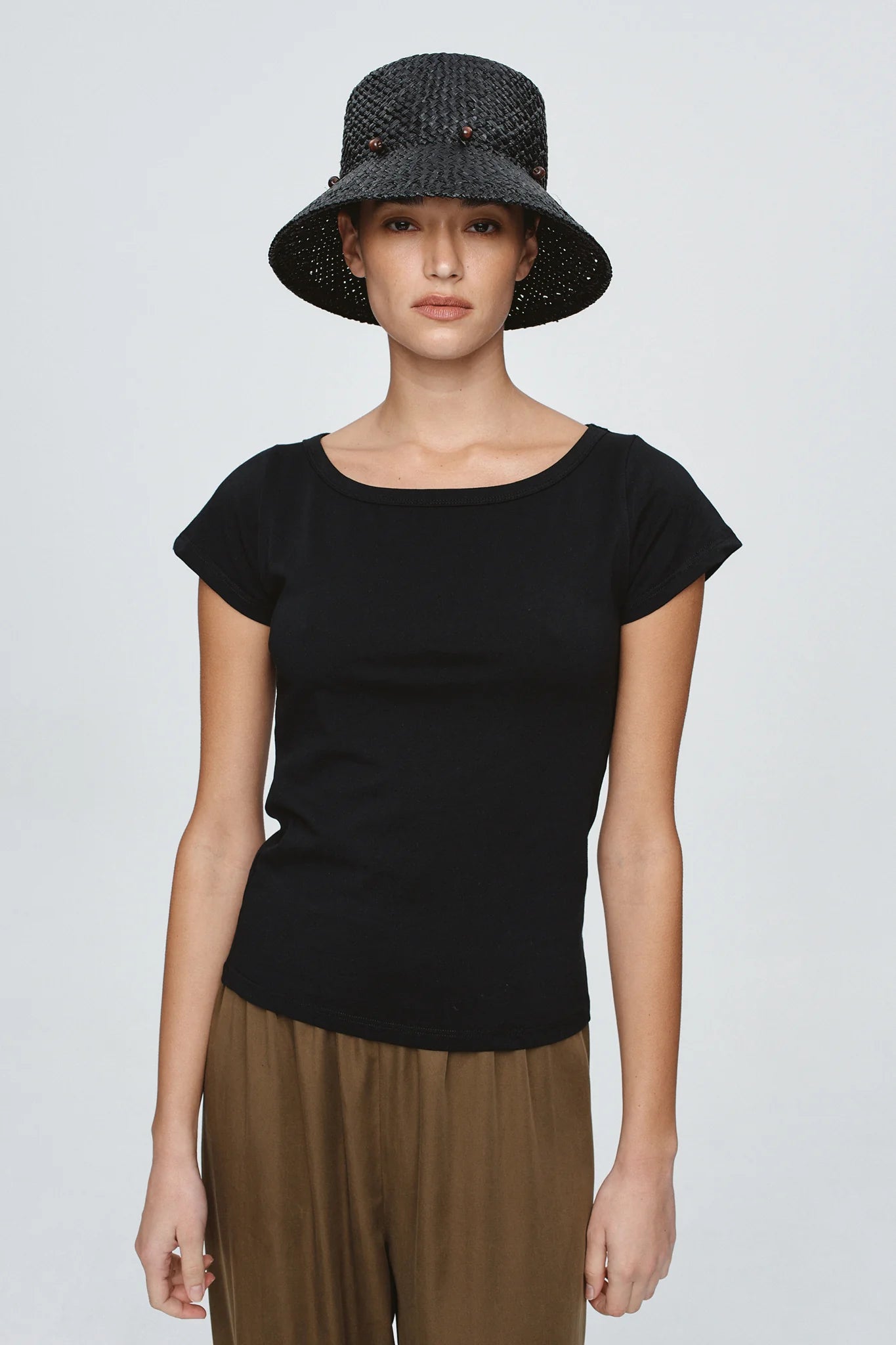Avia Hat Black