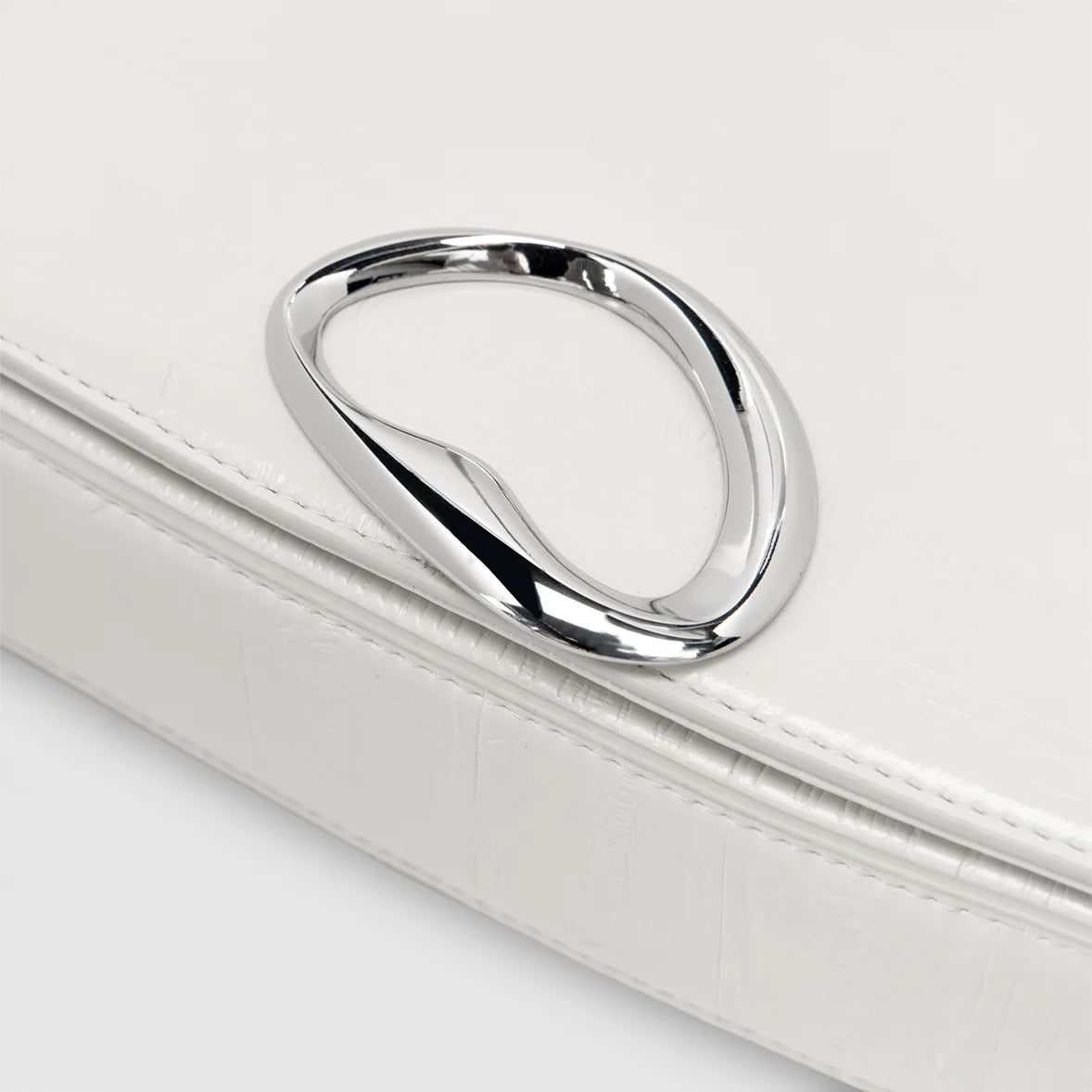 Eden Crossbody Chalk