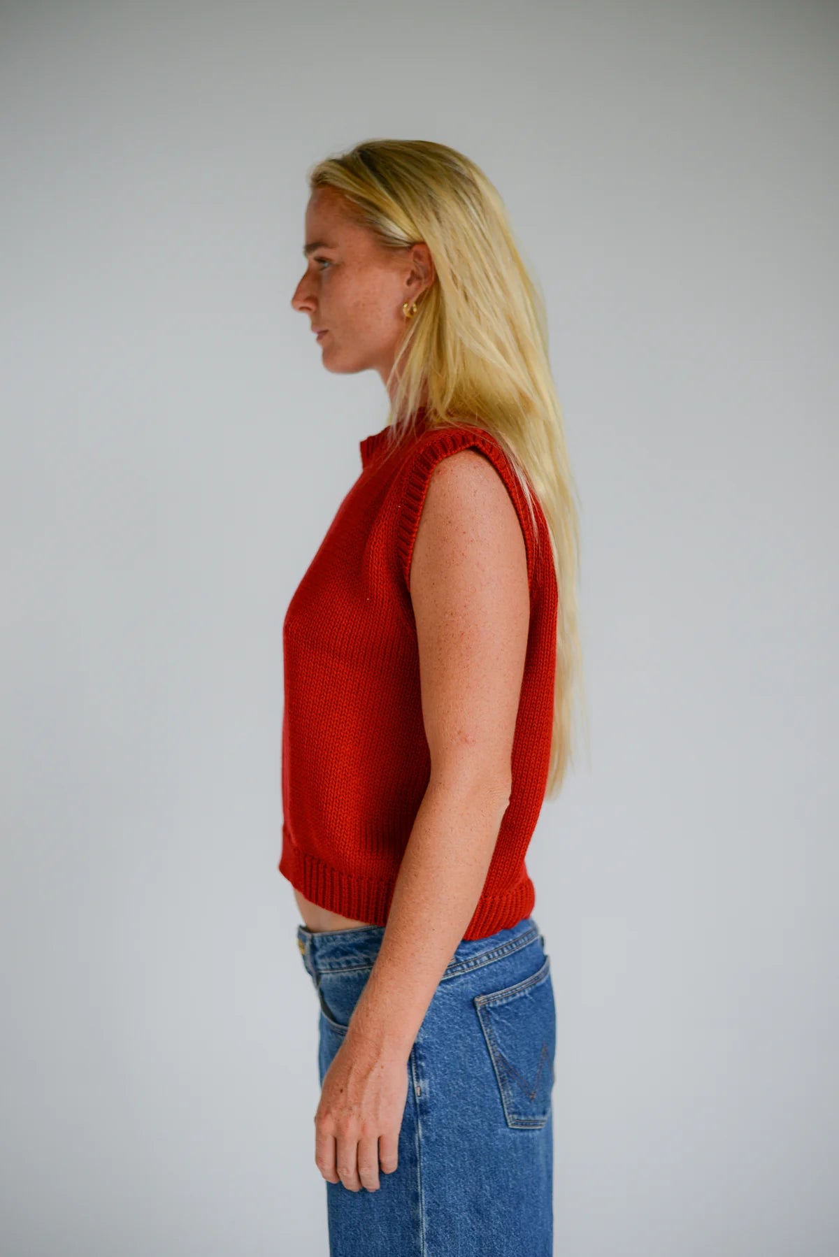 Cecilia Knit Vest Cherry