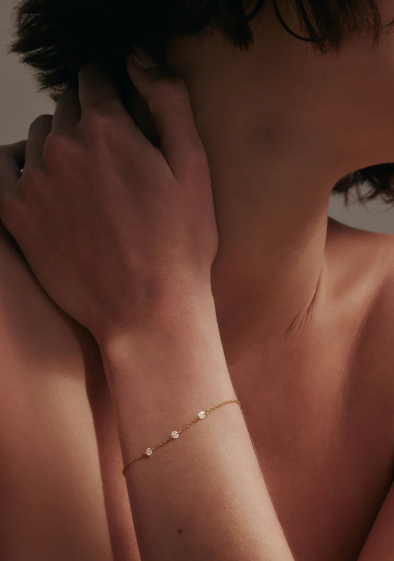 Floating Stone Bracelet Gold