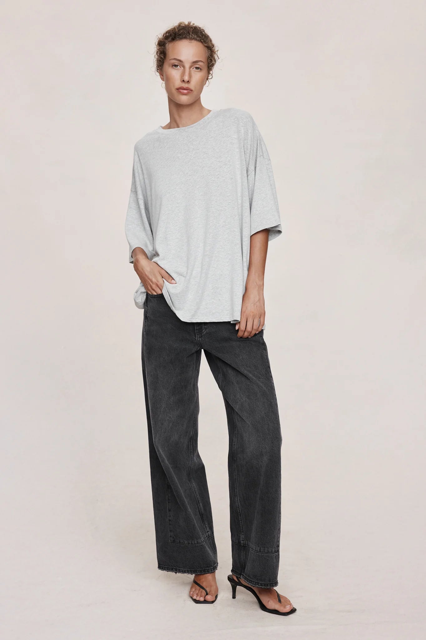 Hele Tee Grey