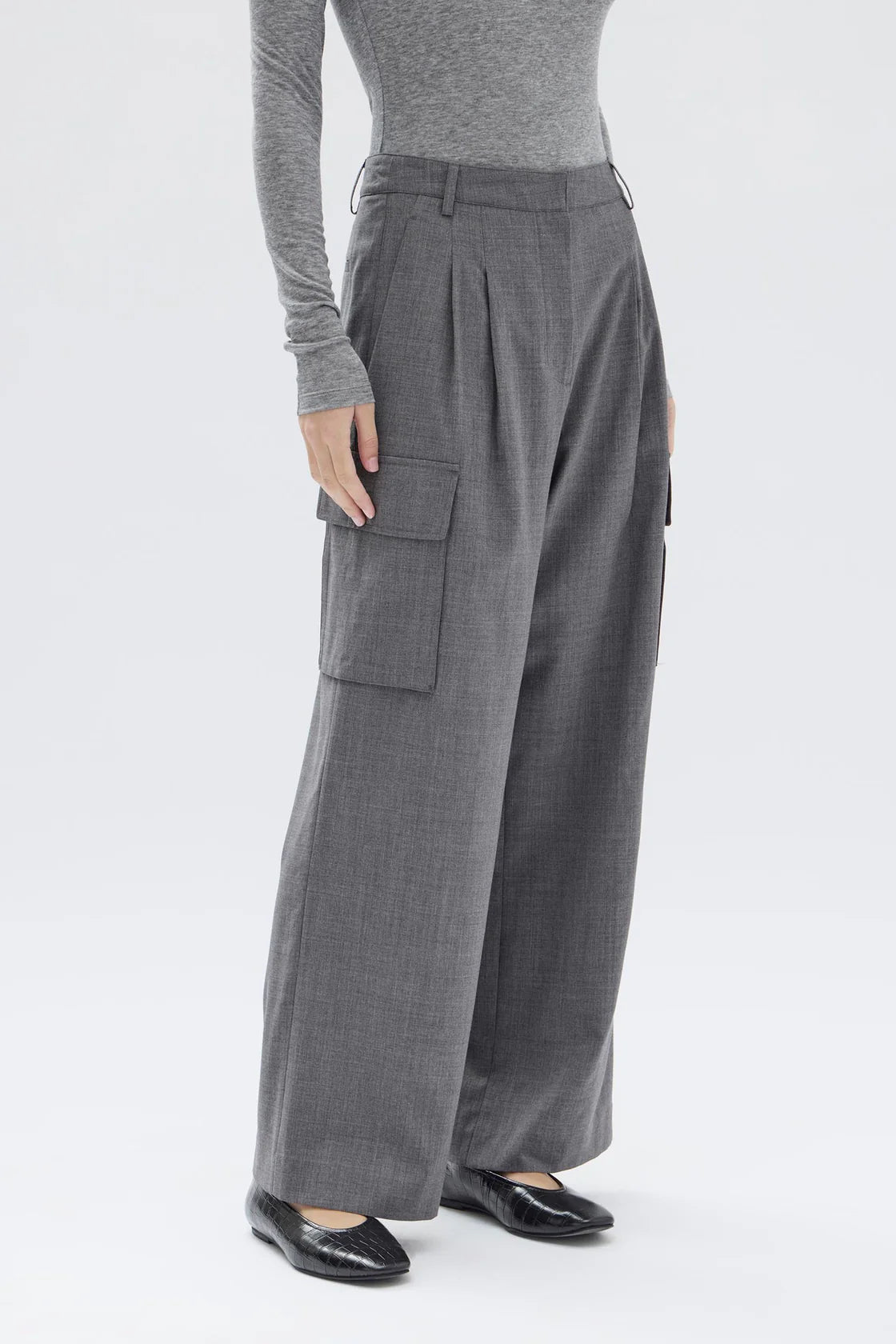 Isara Wool Cargo Pant Charcoal