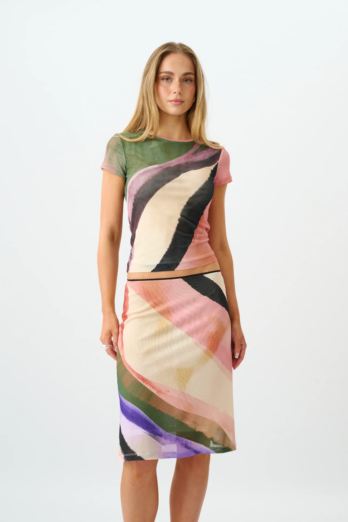 With Harper Lu Fitted Midi Skirt Mesh Wave