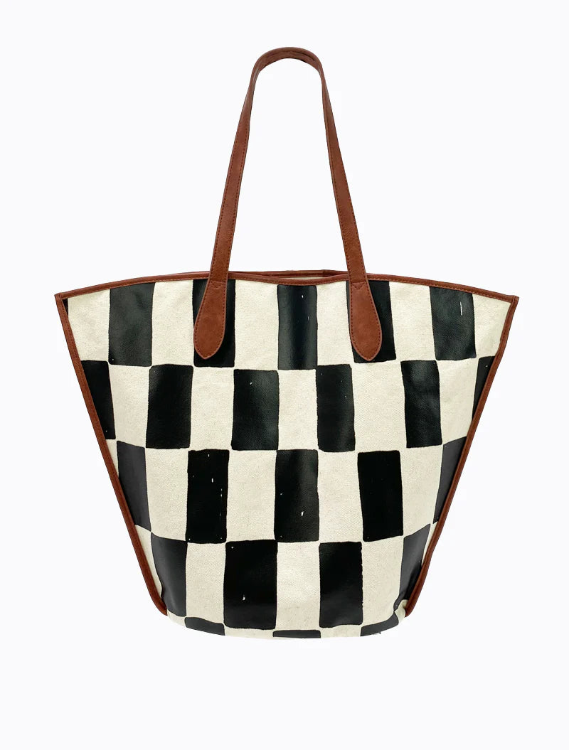 Lio Tote Black