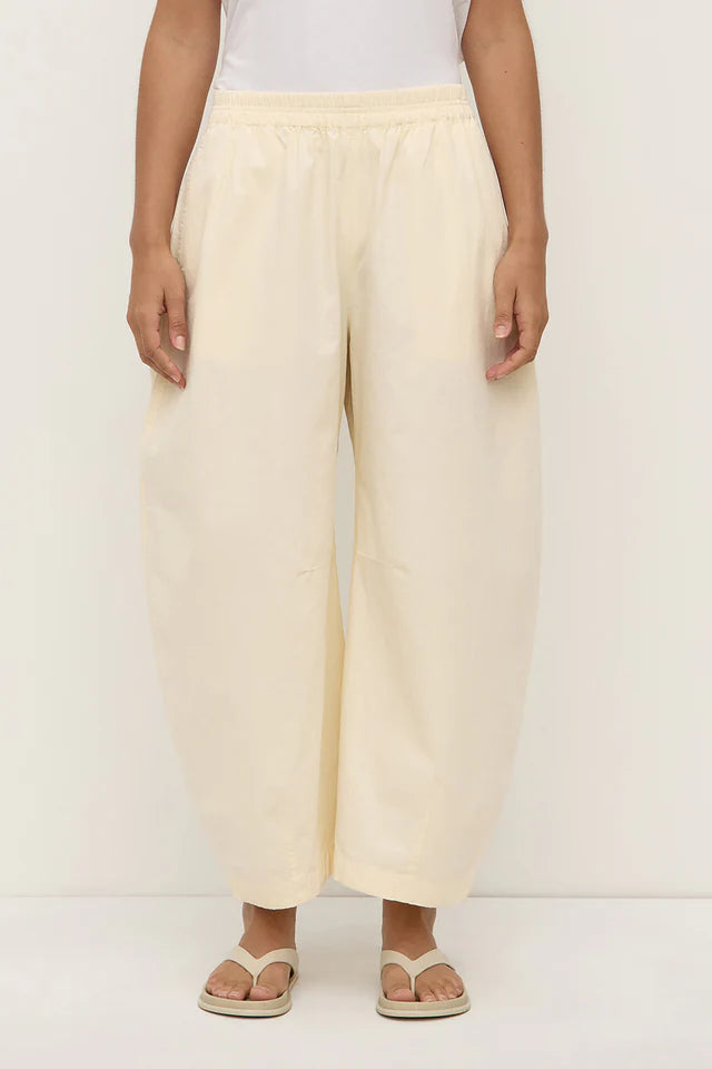 Lola Barrel Pant Butter