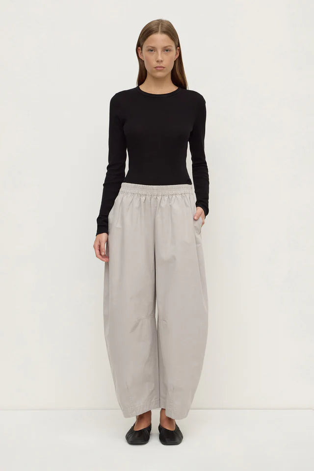 Lola Barrel Pant Cement