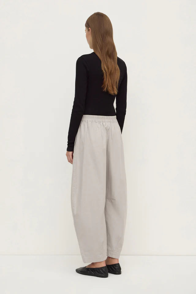 Lola Barrel Pant Cement
