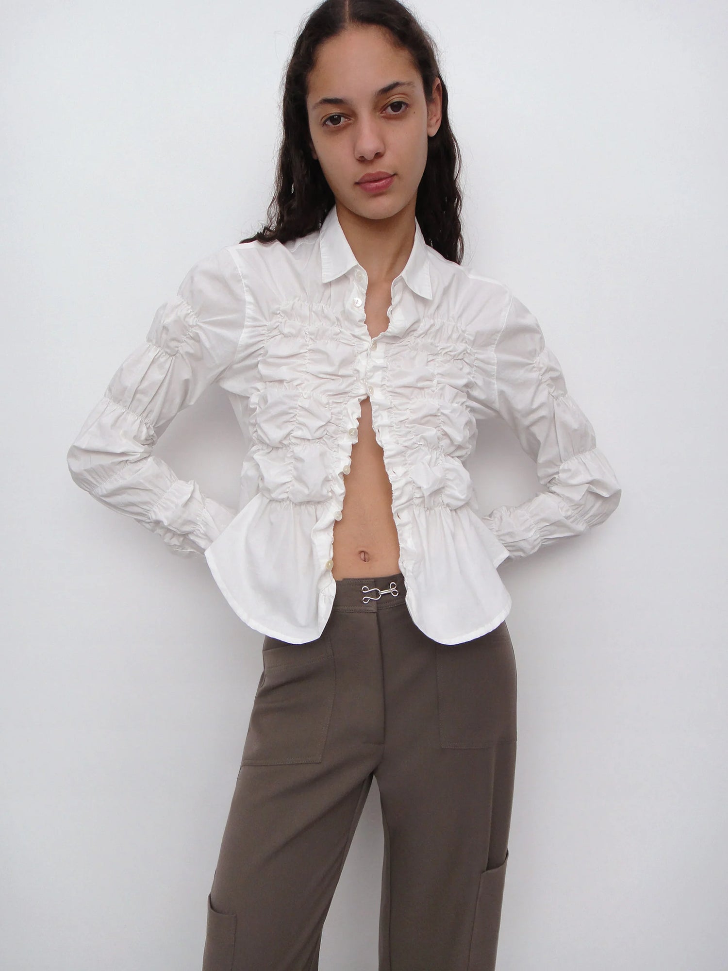 Gimaguas Lupa Shirt White - Laneway Boutique Gimaguas Lupa Shirt White - Laneway Boutique
