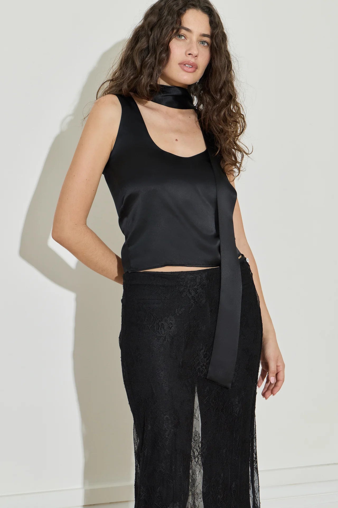 Scoop Neck Tank Black