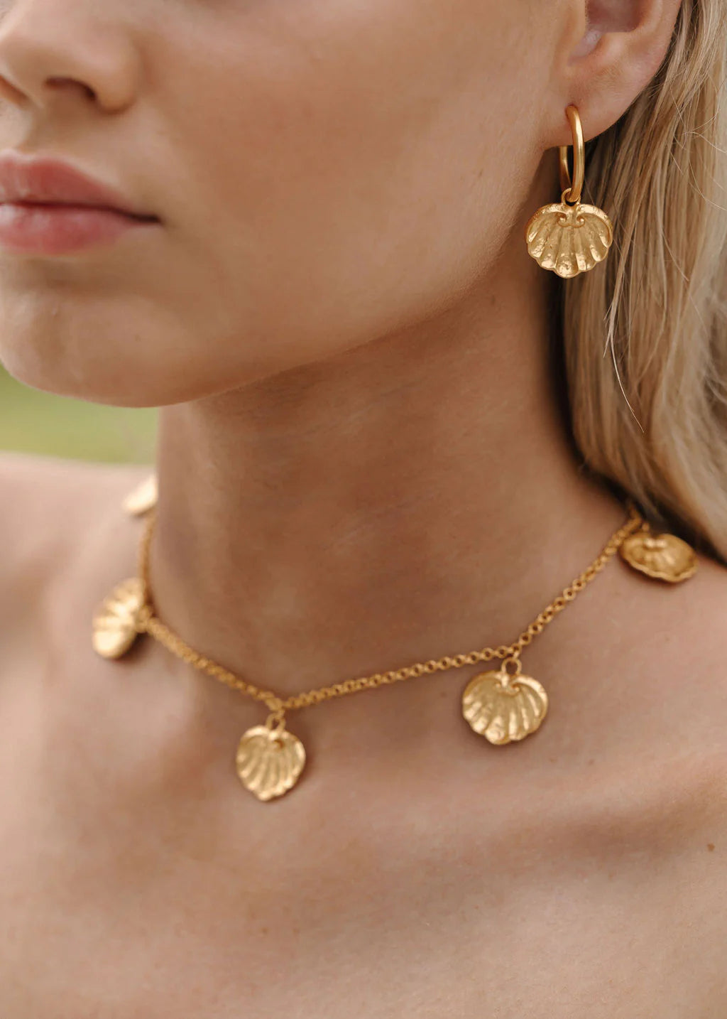 Rococo Shell Necklace