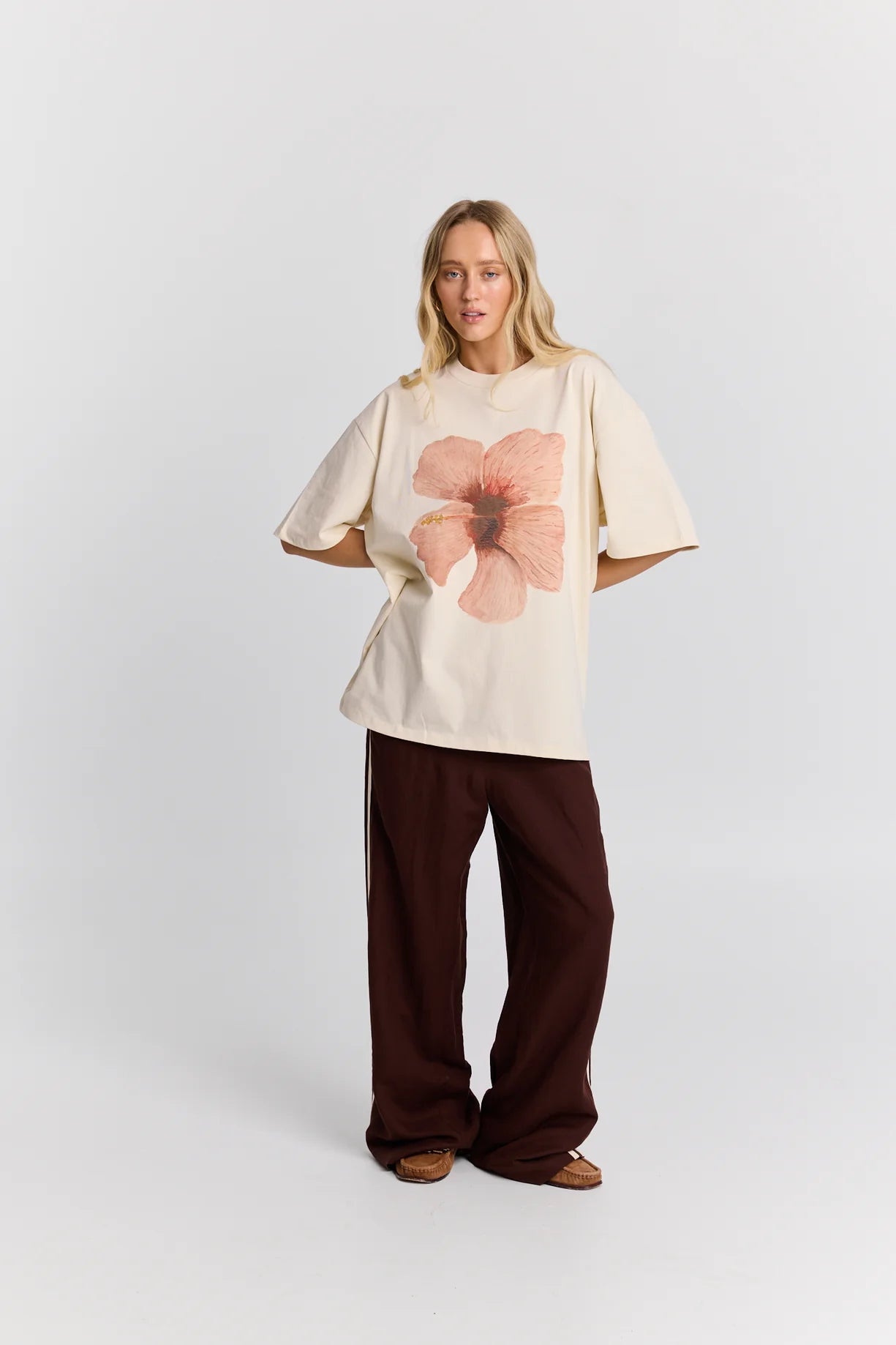 Burgundy Hibiscus Oversize Tee Ivory