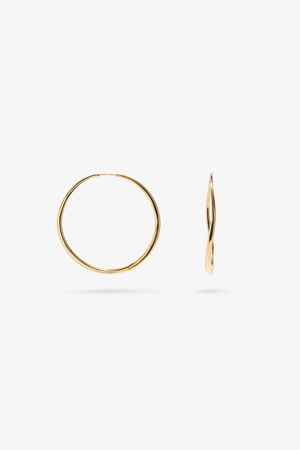 Nina Gordon Momento Large Hoops Gold