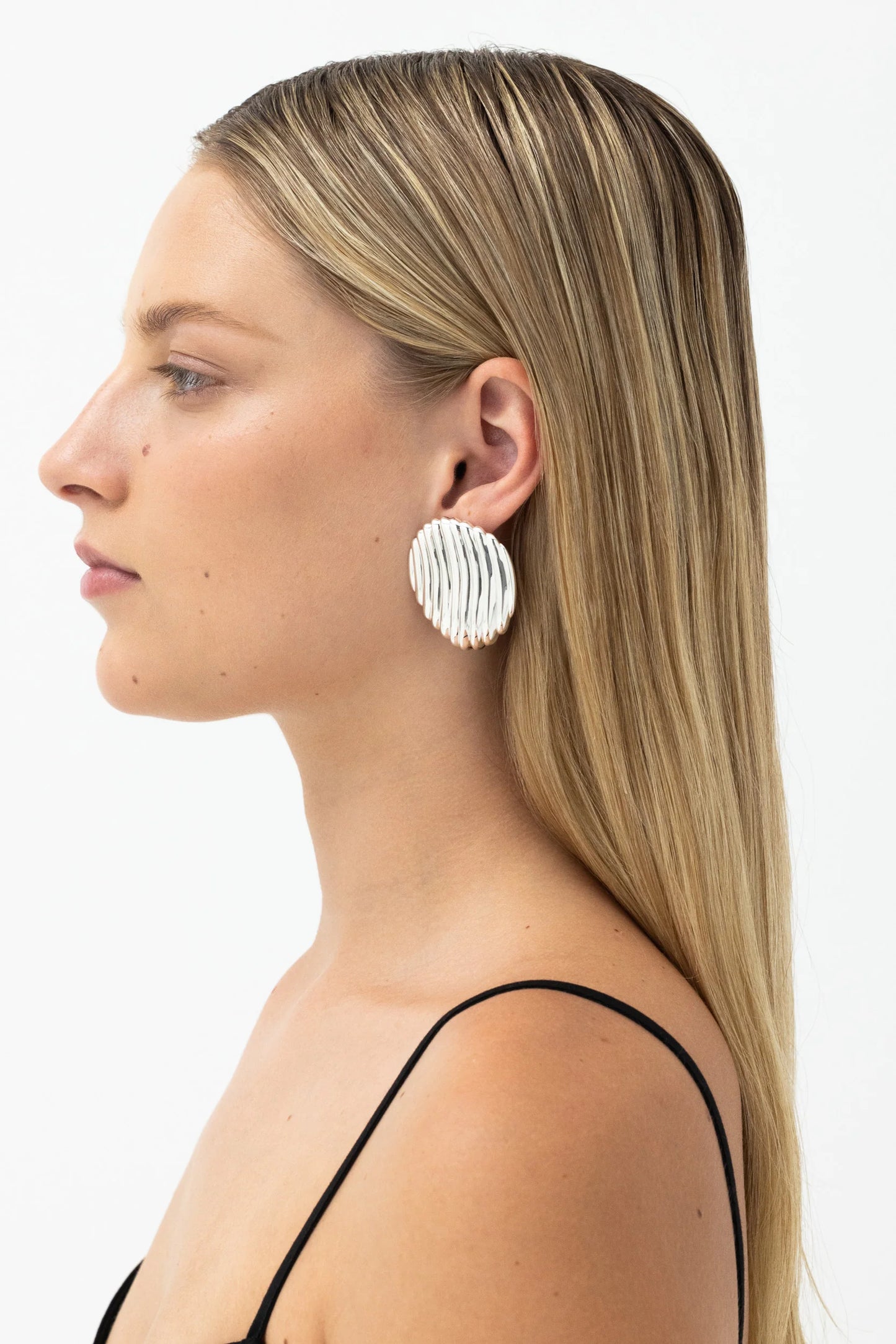 Paloma Dome Earrings Large Silver