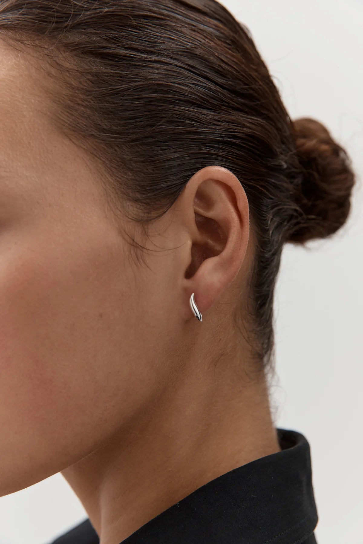 Nina Gordon Debut Hoops Silver