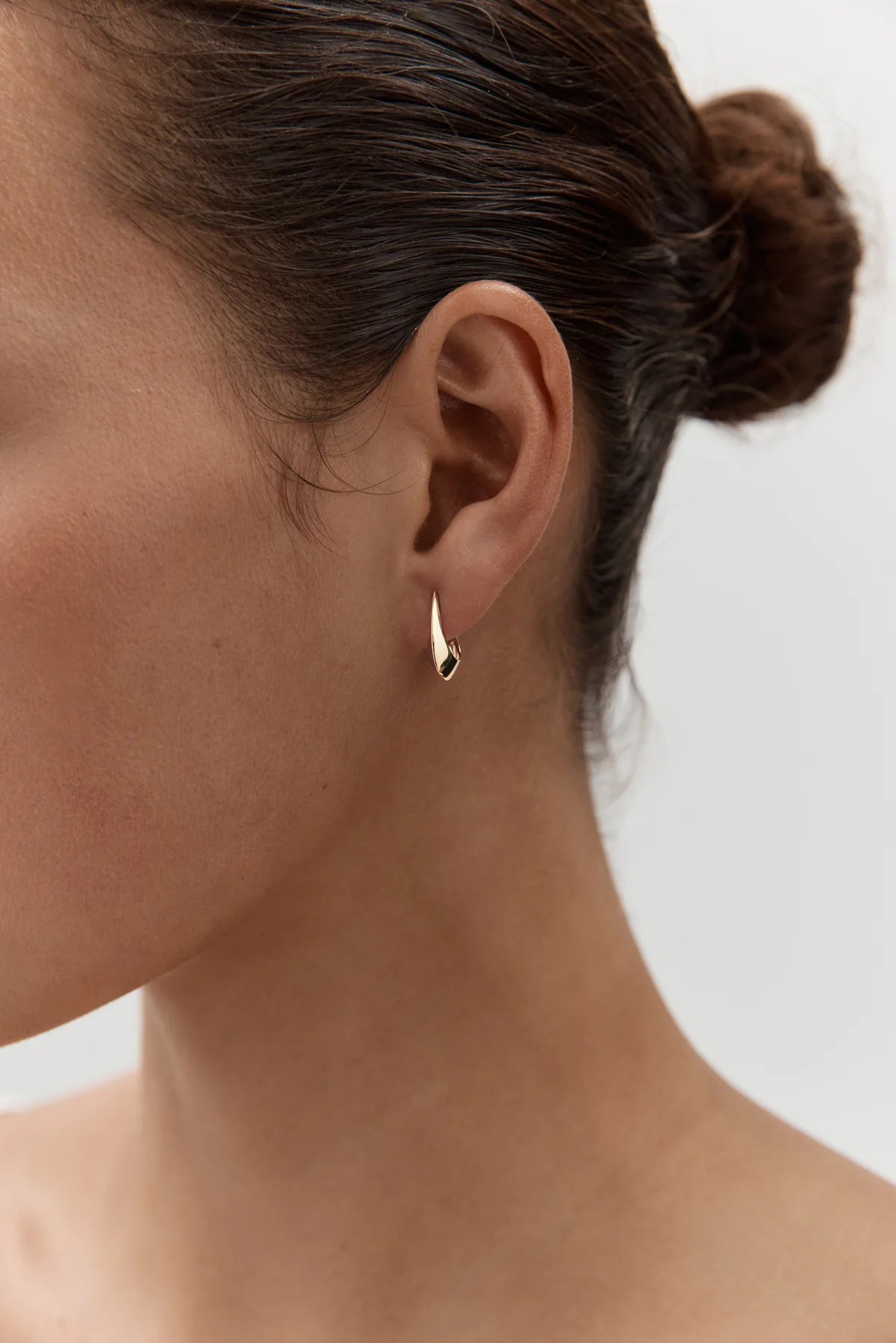 Nina Gordon Saucer Mini Hoops Gold