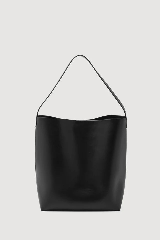 Nova Leather Shoulder Bag Black