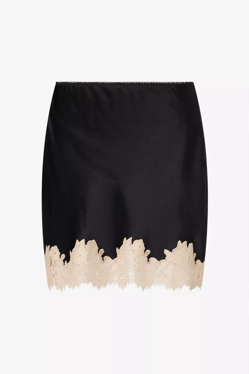 Ariah Skirt Black