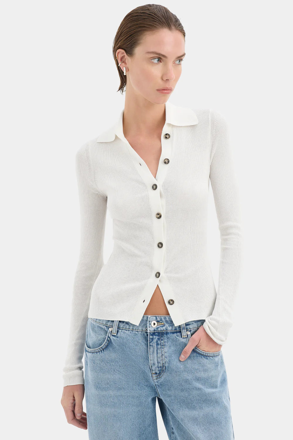 Sir Aela Cardigan Ivory