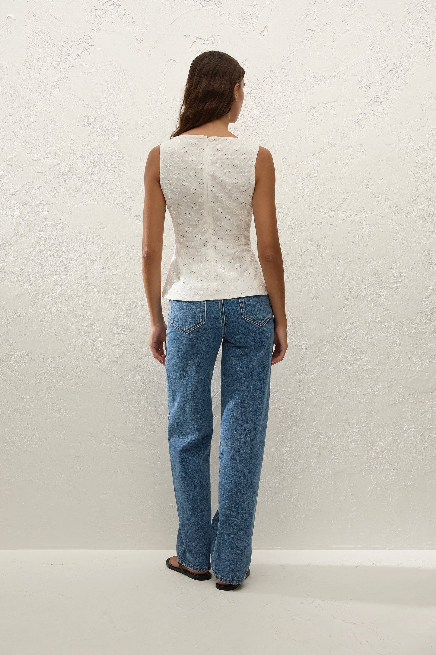 Olivia Top Valentina Broderie White