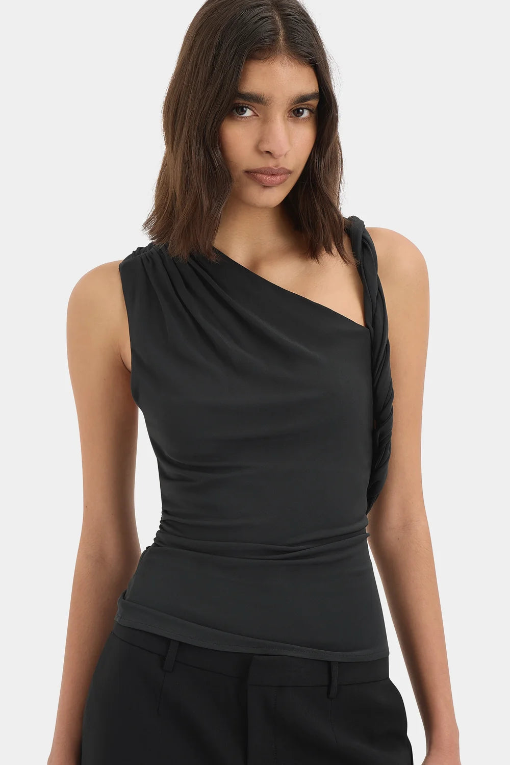 Sir Olenna Twist Top Black