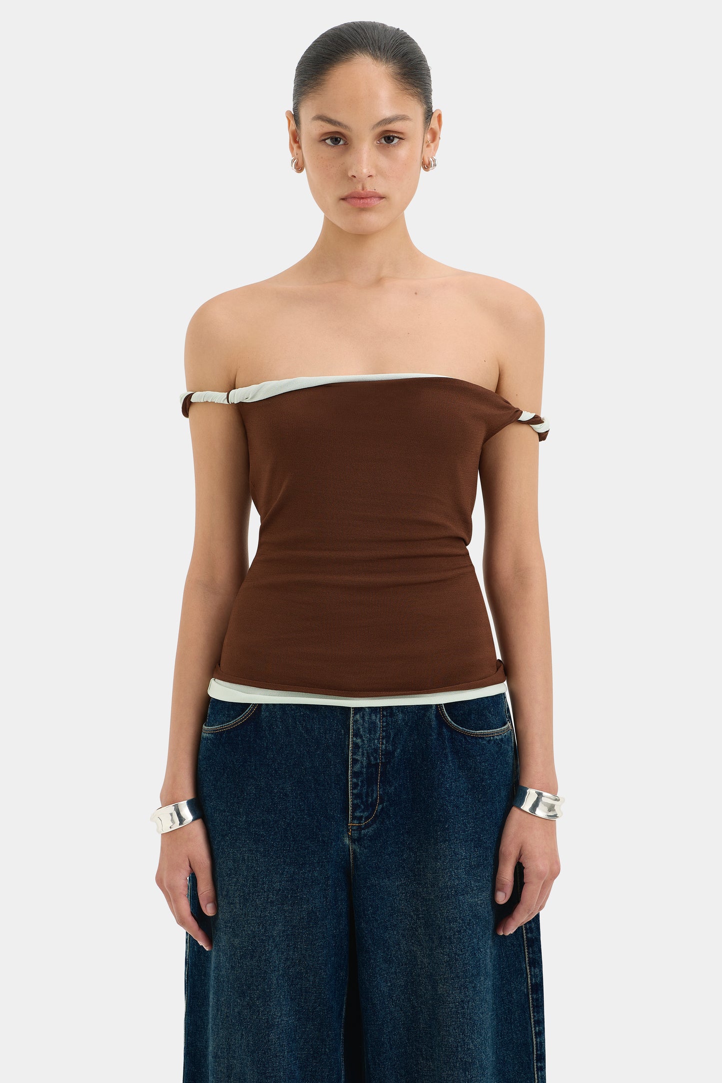 Elia Off Shoulder Twist Top Chocolate