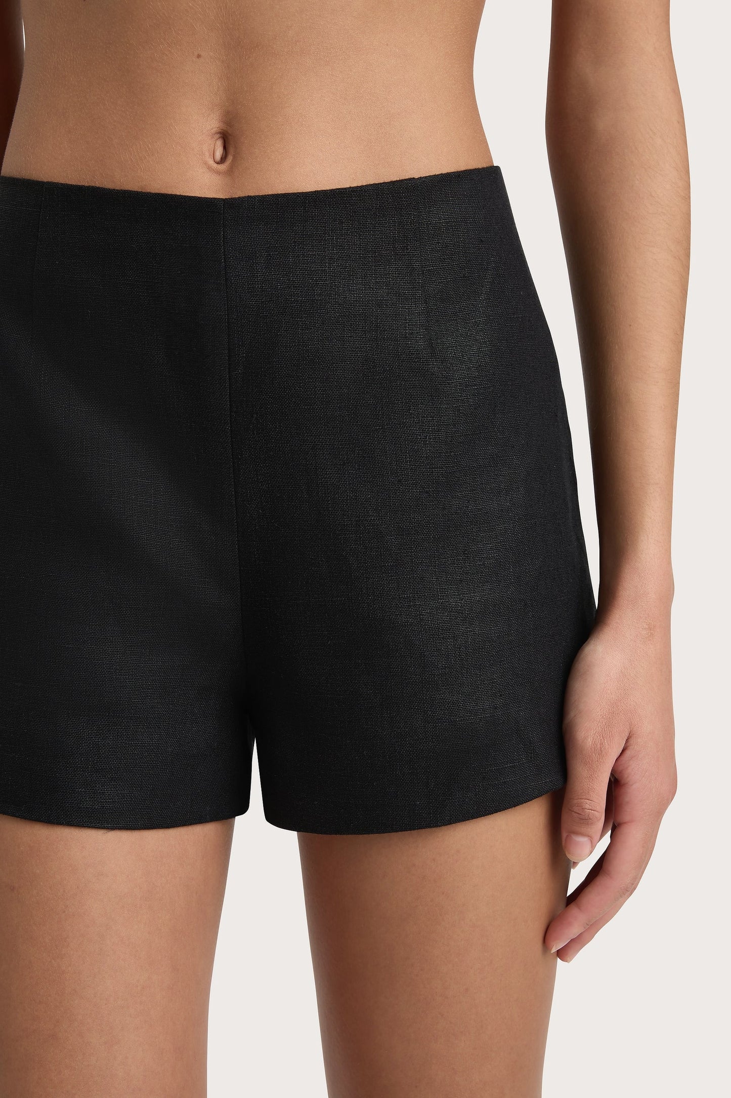 Lila Mini Shorts Black
